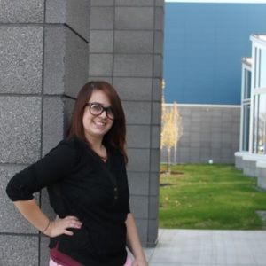 Meet your Posher, Eden